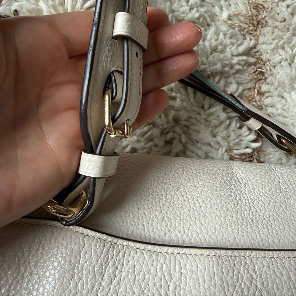 Coach F72703 Leather Jes Messenger Crossbody Bag in Chalk - Picture 3 of 14